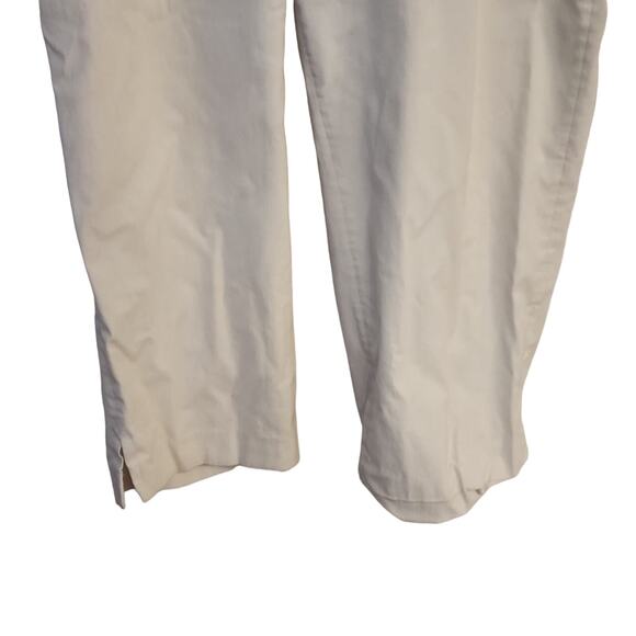 Lane Bryant Crop/Capri Light Colored Pants - Picture 4 of 11